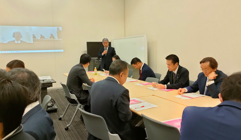 動物福祉議連　化粧品の動物実験禁止WT　第2回　参加議員写真